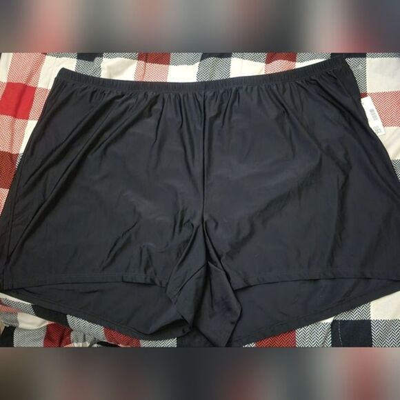 CATHERINES Active Wear Women's Plus size (Black Shorts)‎ A14 - Picture 1 of 5